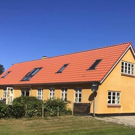 Hotel Istrup Gammel Skole Bedsted Thy Exterior foto